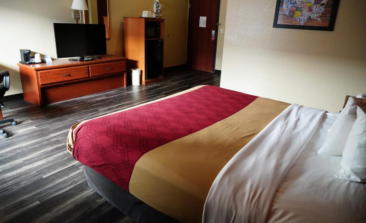 Econo Lodge Inn & Suites Kearney Εξωτερικό φωτογραφία