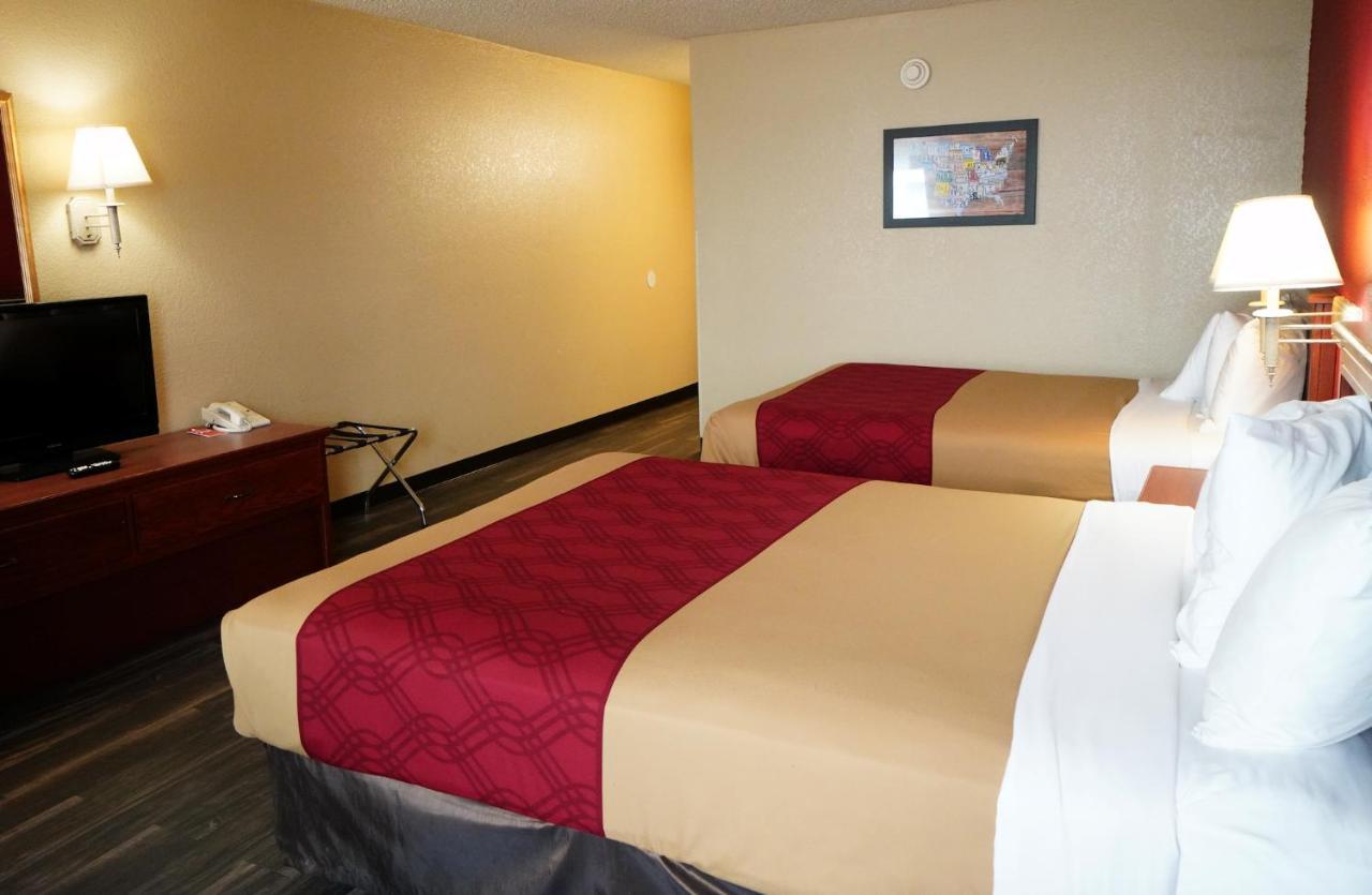 Econo Lodge Inn & Suites Kearney Εξωτερικό φωτογραφία