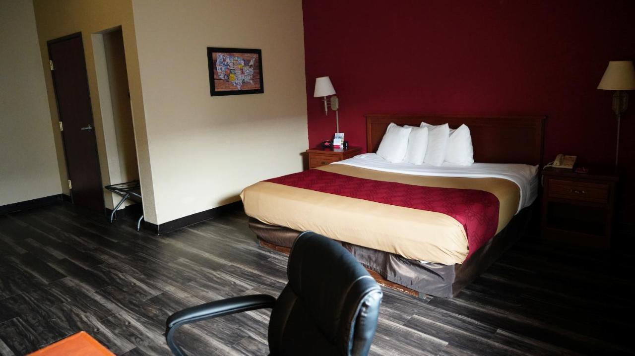 Econo Lodge Inn & Suites Kearney Εξωτερικό φωτογραφία