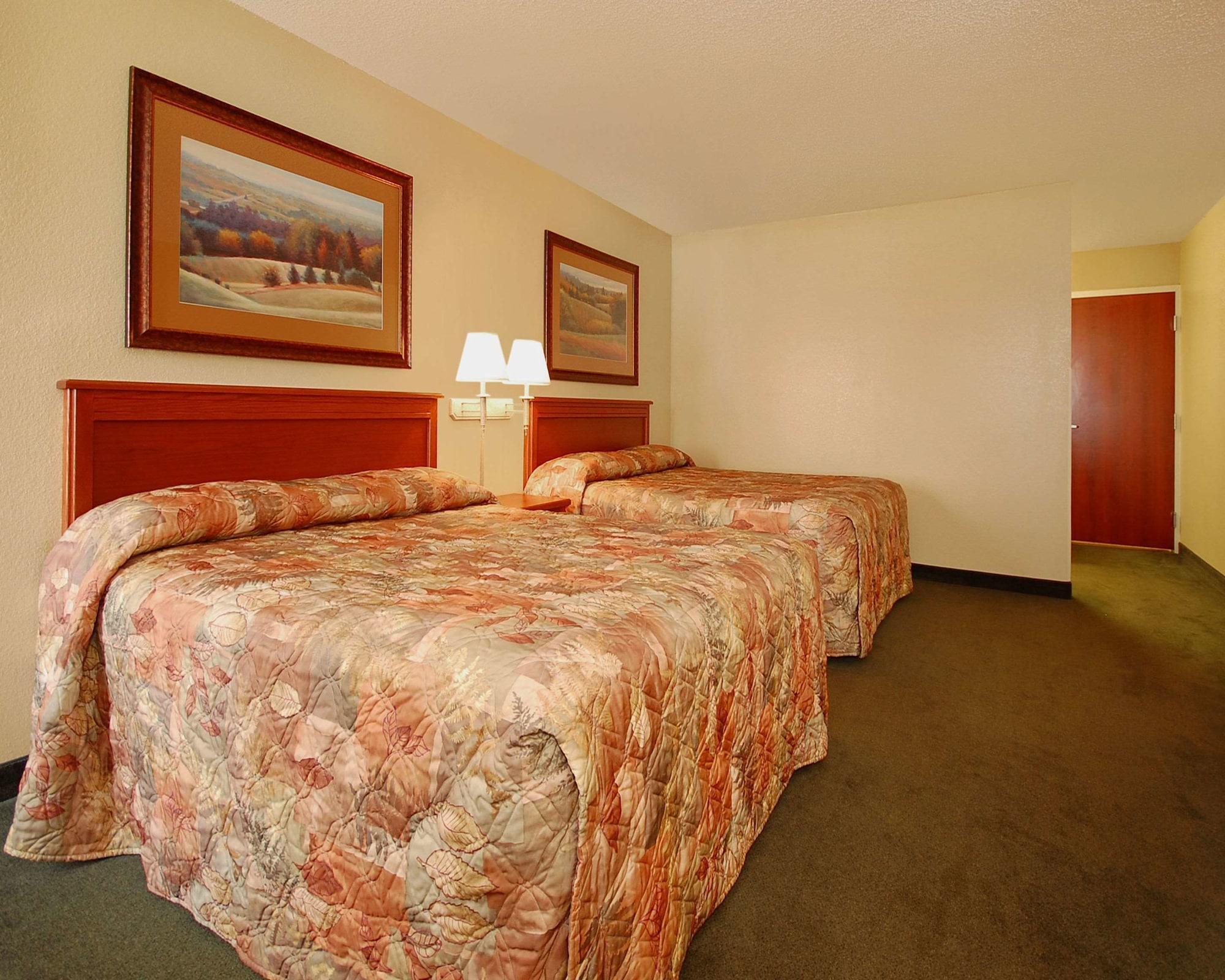 Econo Lodge Inn & Suites Kearney Εξωτερικό φωτογραφία