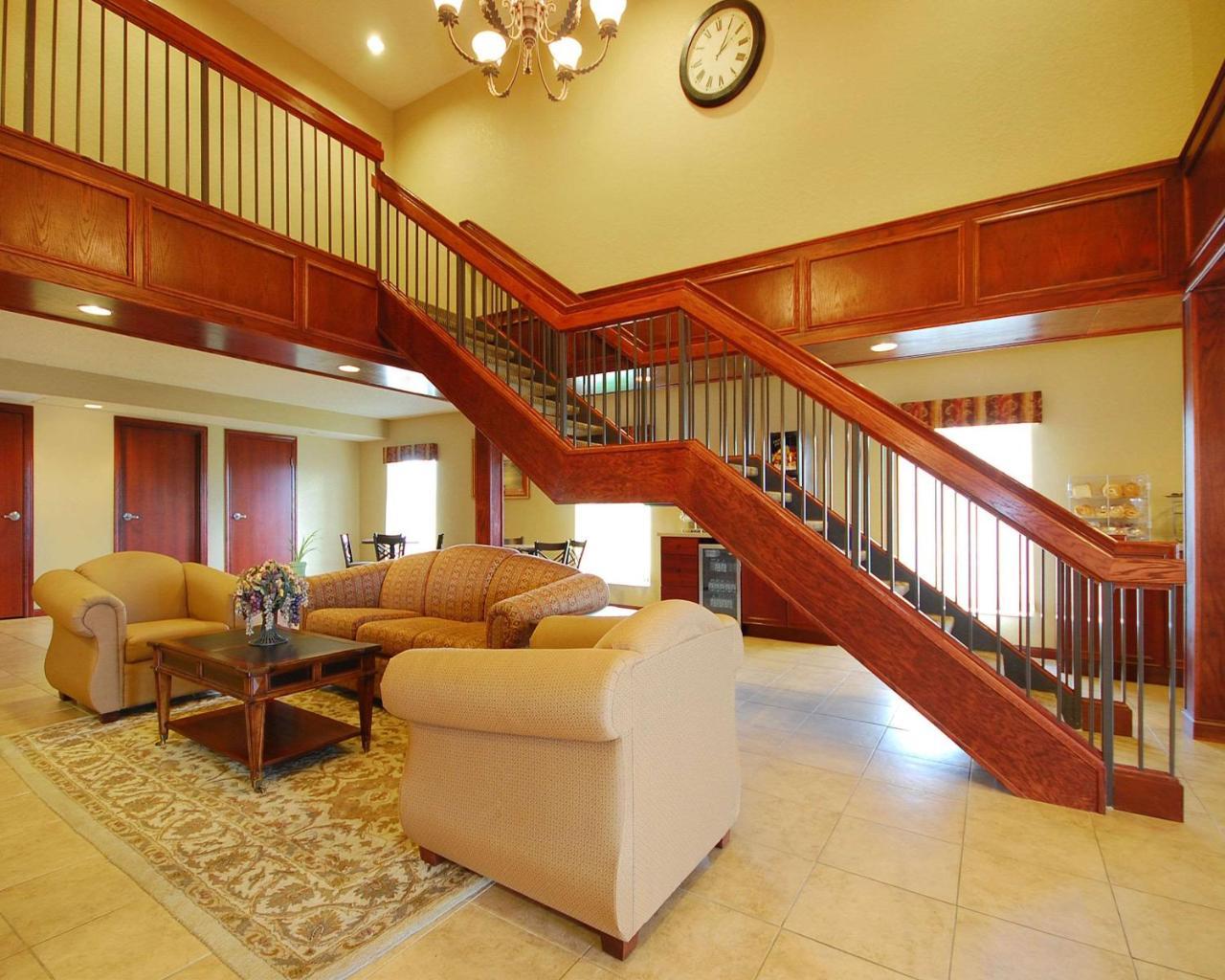 Econo Lodge Inn & Suites Kearney Εξωτερικό φωτογραφία